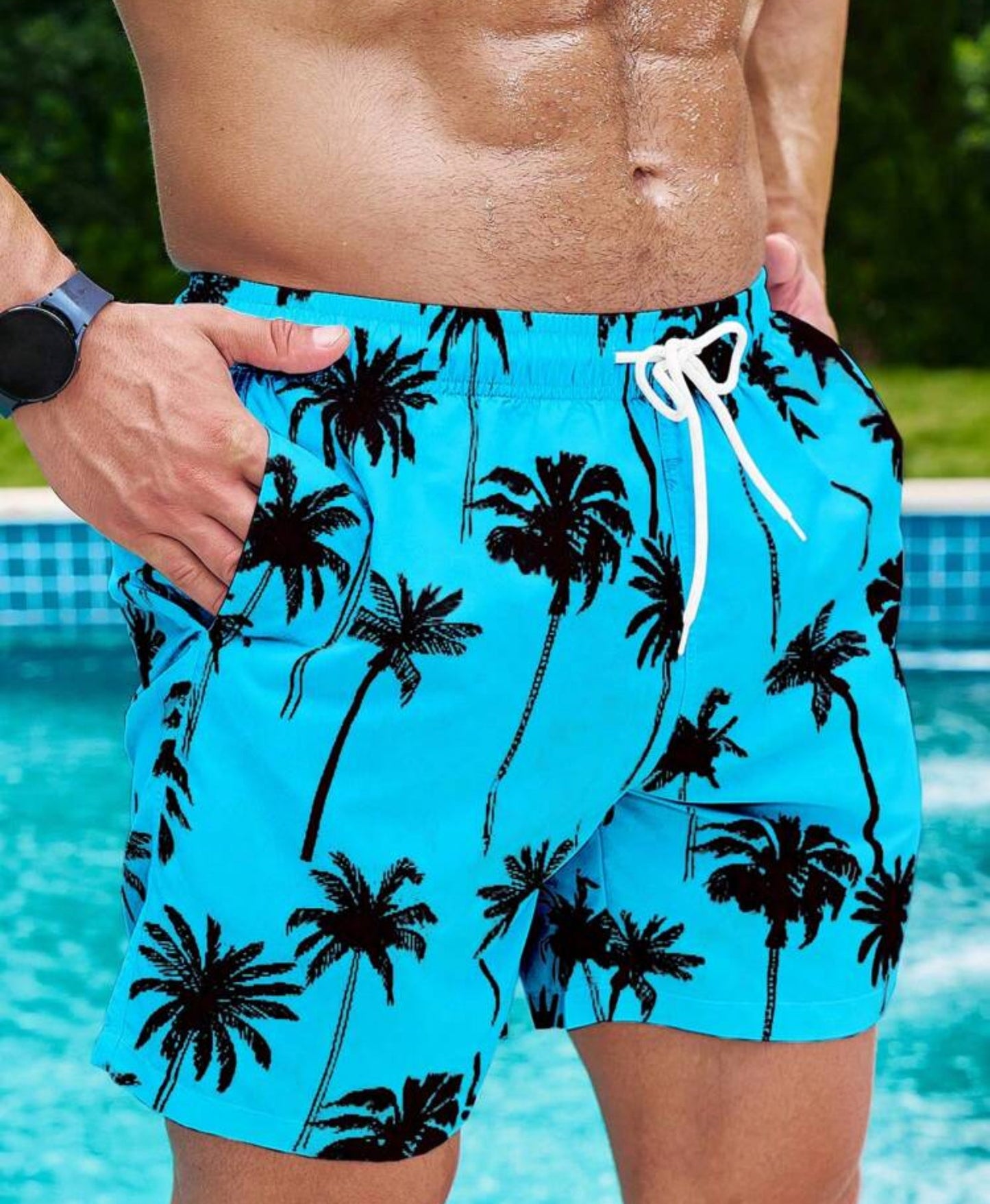 Men’s Coconut Tree Print Beach Shorts