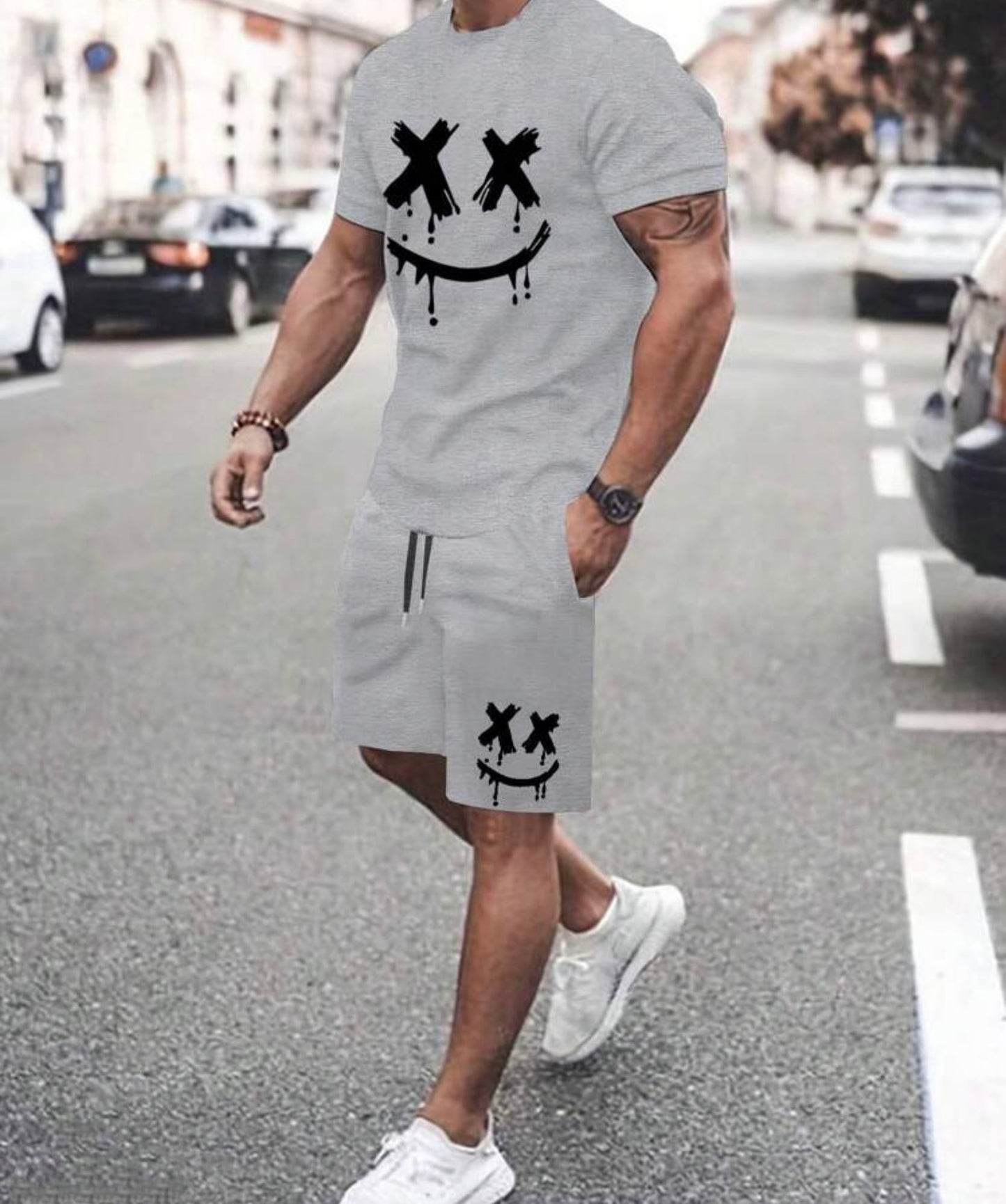 Graphic Tee & Drawstring Waist Shorts